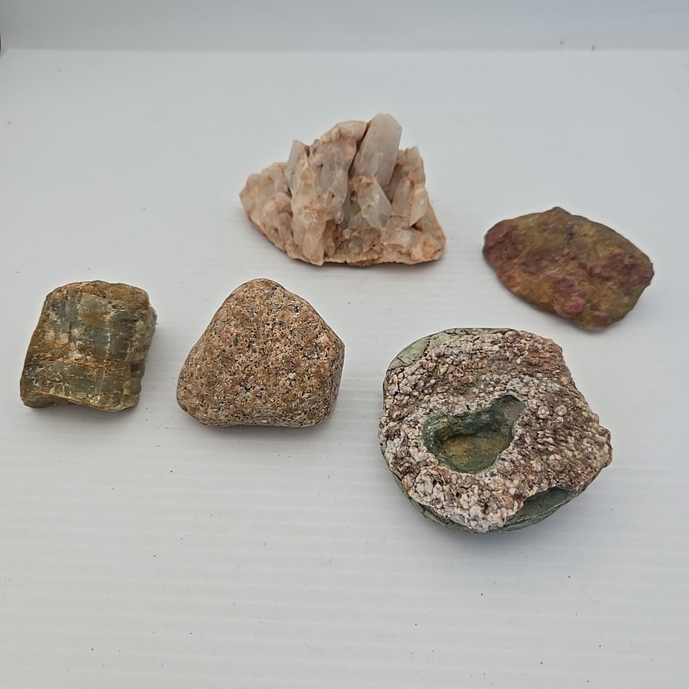 Unique Rock /‎ Fossil / Crystal Lot Of 5
